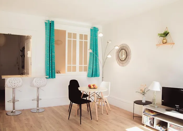 Centre De Valence Face A La Gare Apartman Valence